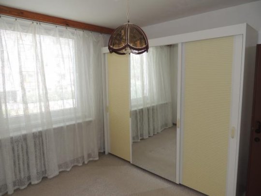 Levný pronájem hezkého bytu 1+3 v Chrudimi + park. stání